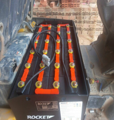 Ắc quy xe nâng ROCKET VCIS540-48 (48V-540Ah/5Hr)